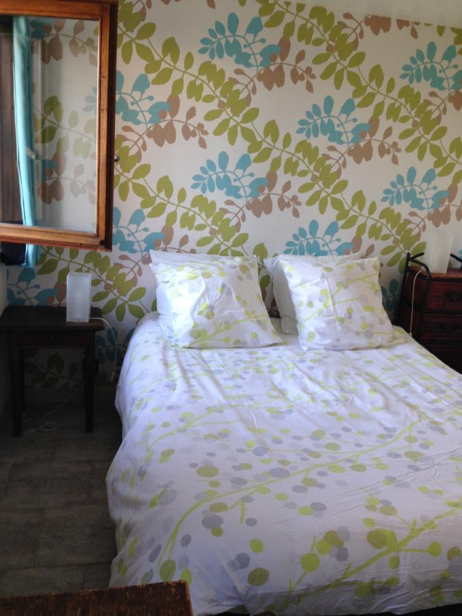 Auberge La Borie Nantes Room photo